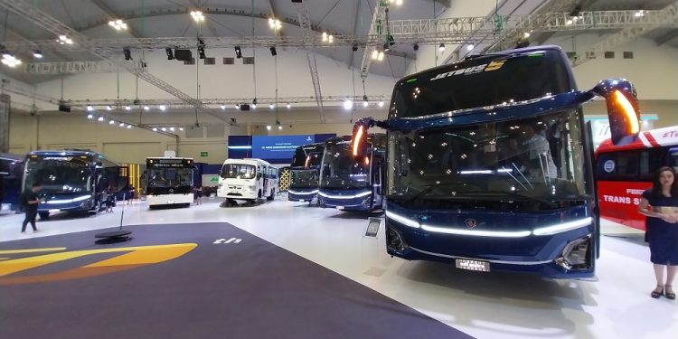 Deretan Unit Jetbus 5 yang Dibawa Karoseri Adiputro ke GIIAS 2023