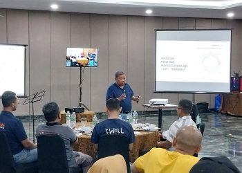 Customer Gathering di Semarang, Wealthy Berikan Penjelasan SAE Pada Pelumas Kendaraan