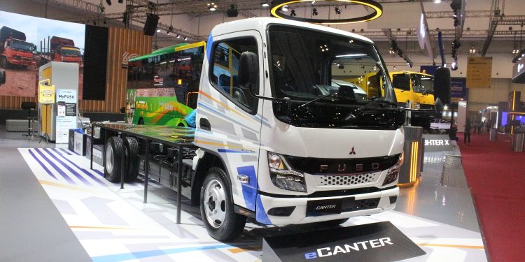 Profil Truk Listrik Fuso eCanter Generasi Baru, Lebih Kuat dan Fleksibel