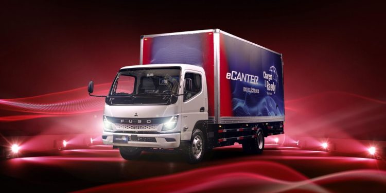 Fuso Kenalkan eCanter di Chile, Pertama Kalinya Masuk Pasar Amerika Selatan