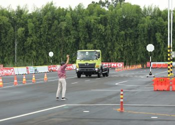 Pelatihan Mengemudi Truk dan Bus jadi Kontribusi Hino Indonesia Dukung Ekosistem Prakerja