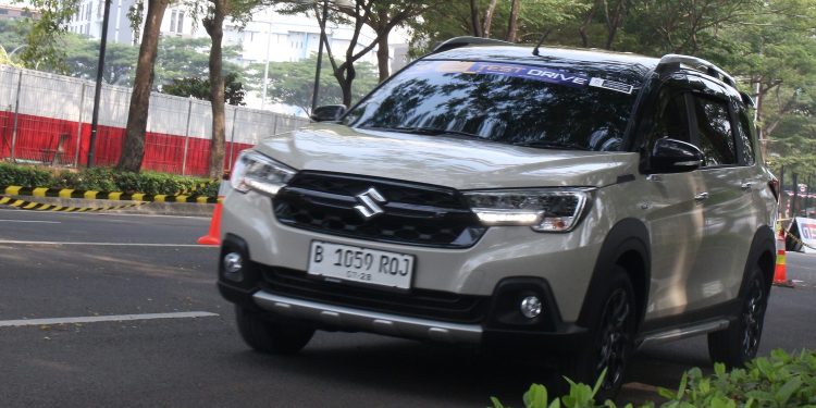 Teknologi Hybrid Suzuki Curi Perhatian GIIAS 2023, Grand Vitara dan New XL7 Hybrid Jadi Primadona