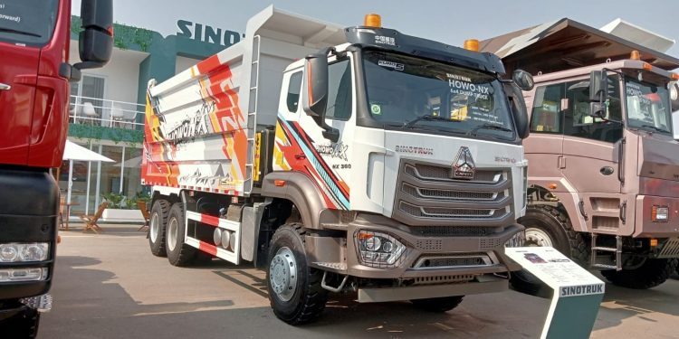 Lebih Dekat Dengan Truk Tipper Howo NX 6×4, Penakluk Tambang Dari China