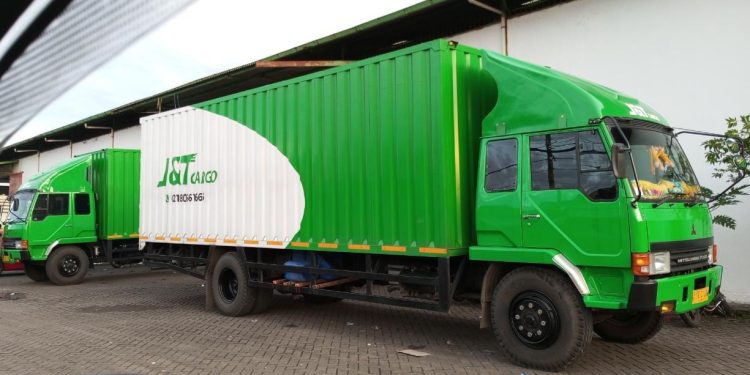 2 Tahun Berdiri, J&T Cargo Sukses Bangun Sistem Logistik Yang Lebih Efisien
