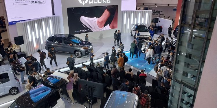 Wuling Resmi Pasarkan New Almaz RS, Harga Mulai dari Rp 398 Juta