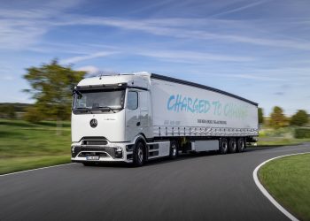 Mercedes-Benz Luncurkan Truk Listrik Heavy Duty eActros 600