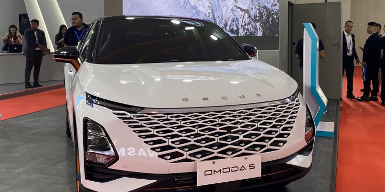 GIIAS Semarang 2023, Saksi Pertama Chery Kenalkan Line-up Omoda 5 Family