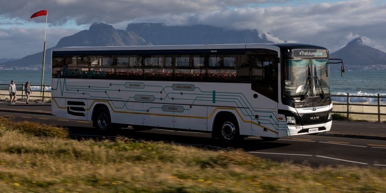 Lion’s Explorer E, Bus Listrik Pertama MAN di Pasar Afrika Selatan ...