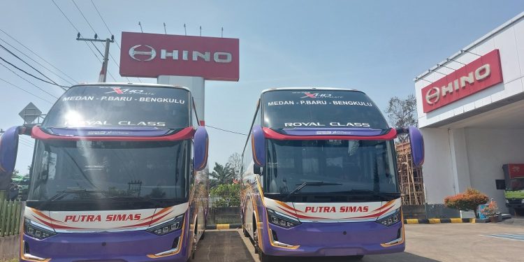 PO Putra Simas Luncurkan 2 Bus Baru Pakai Sasis Hino RM 280 ABS