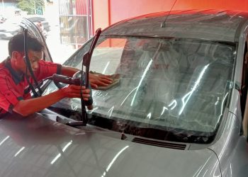 Kaca Film Wealthy Photochromic, Bisa Terang dan Gelap Secara Otomatis