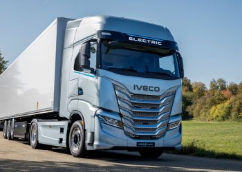 Pakai Logo Baru, Iveco Fokuskan Diri Ke Era Kendaraan Ramah Lingkungan