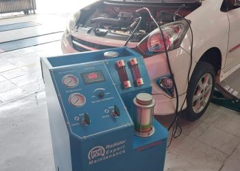 Pakai Alat Canggih, Flushing Radiator di Bengkel Fast n Frugal Bisa Irit Waktu