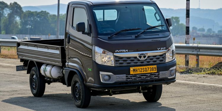 Tata Motors Luncurkan 3 Model Pikap Terbaru, Intra V70, Intra V20 Gold dan Ace HT+