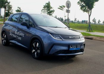 Test Drive Mobil Listrik BYD Dolphin, Kabin Nyaman, Akselerasi Fantastis