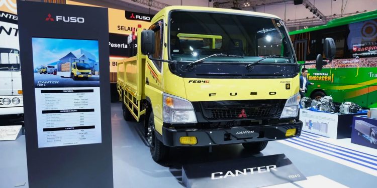 Penjualan Truk Ringan Turun 23 Persen di Tahun 2023, Fuso Masih Memimpin