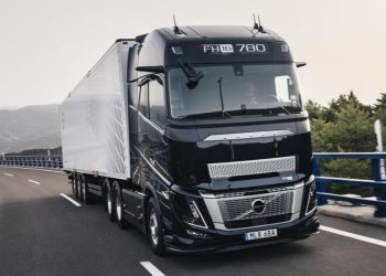 Jajaran Truk Volvo FH16 Dapat Mesin Baru, Lebih Bertenaga