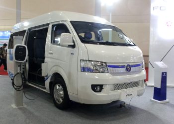 Dibanderol Rp591 Juta, Ini Spesifikasi Minibus Listrik Foton eView