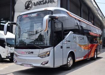 Ramaikan Rute Padang-Jakarta, PO Miyor Tambah Bus Baru Pakai Bodi Suites Combi