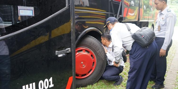 Kemenhub Sebut Masih Banyak Bus Pariwisata yang Tidak Perpanjang Uji Kir