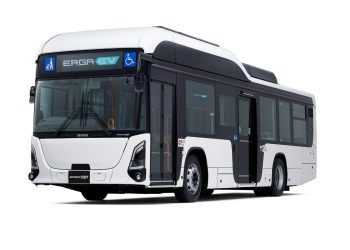 Isuzu Luncurkan Bus Listrik Erga EV di Jepang, Jarak Tempuh 360 KM