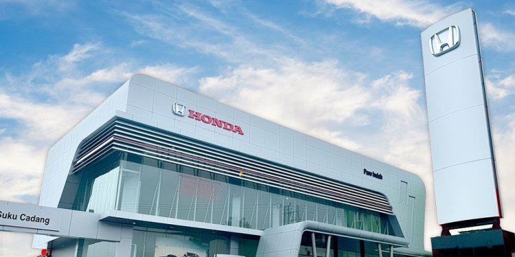 Honda Resmikan Diler Baru di Kota Parepare, Hadirkan Layanan 3S dan Perbaikan Bodi