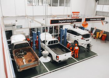 Mitsubishi Resmikan Dua Diler Baru di Kalimantan Timur, Potensi Konsumen Pertambangan dan Perkebunan