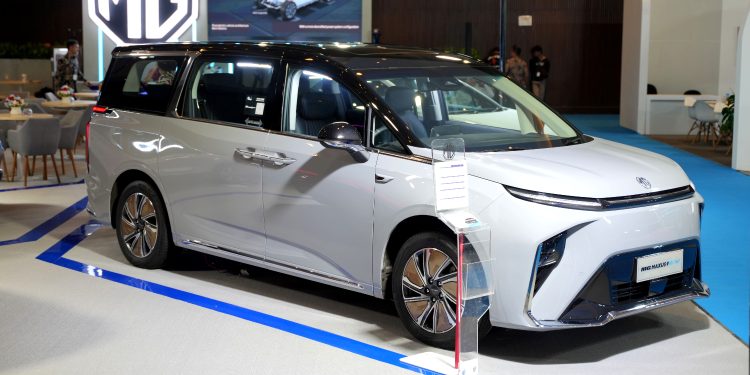 MG Maxus 9 Sabet Penghargaan ‘Favorite Big MPV’ di PEVS 2024
