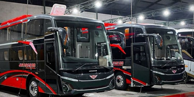 Sleeper Bus Terbaru PO Juragan 99 Trans Meluncur, Pakai Nama Snoopy dan Woody