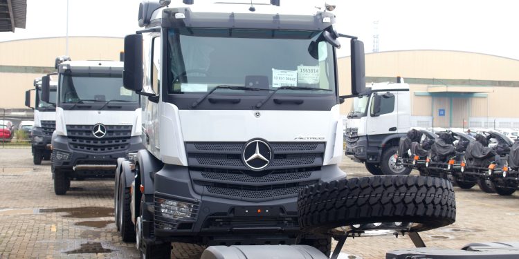 Truk dan Bus Mercedes-Benz Euro 4 dan Euro 5 Harus Pakai BBM Solar 10-50 PPm