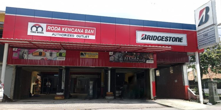 Bridgestone Resmikan Tomo RKB Bandung, Ekspansi Layanan di Buahbatu