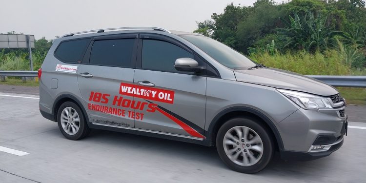 Lewati Jalan Menanjak dan Menurun Curam, Wealthy Apogeo Melumasi Mesin Dengan Baik