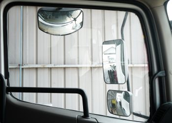 DCVI Ungkap Posisi Berkendara Truk Mercedes-Benz Axor yang Aman