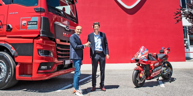 Truk MAN TGX 18.520 Jadi Official Truck Tim Ducati Lenovo MotoGP
