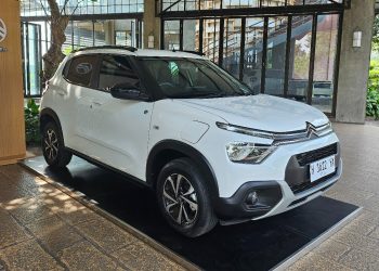 Citroen Serahkan Unit Ë-C3 All Electric Ke Konsumen di Jawa Tengah