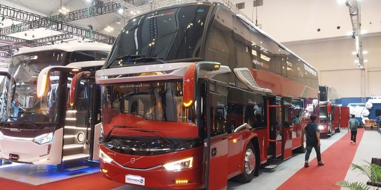 Mengintip Bus Double Decker Milik PO MTrans di GIIAS 2024