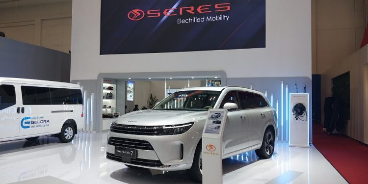Seres Bawa 2 Mobil Canggih Pada GIIAS 2024