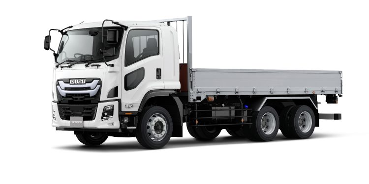 Truk Isuzu Forward Series Kini Punya Wajah dan Mesin Baru