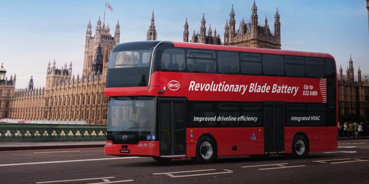 Bus Listrik Double Decker Baru BYD BD11 Meluncur, Pakai Platform Baterai Blade