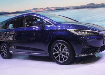 BYD M6 Resmi Dipasarkan, MPV Listrik Seharga Rp397 Juta