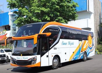 PO Sinar Rejeki Tambah Bus Baru dari Karoseri New Armada
