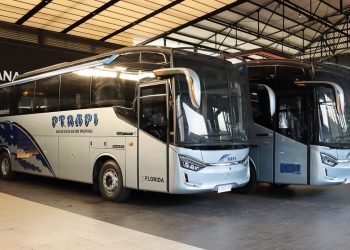 PO Rapi Rilis 2 Unit Bus Baru, Berbalut Bodi Legacy SR3 HD Panorama
