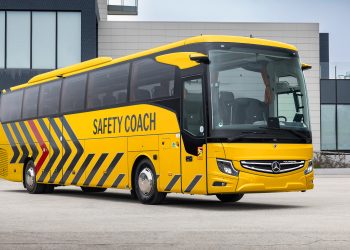 Daimler Kenalkan Bus ‘Safety Coach’ Edisi Ke-6, Tetapkan Standar Keselamatan Baru