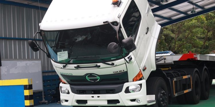 Hino Driving School, Cara Hino Ciptakan Pengemudi Truk dan Bus Yang Profesional