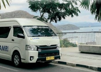 Damri Layani Angkutan Pariwisata Rute Bandara Komodo-Labuan Bajo