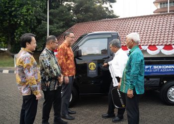 DFSK Berikan 1 Unit DFSK Super Cab Untuk Operasional Asrama Universitas Indonesia