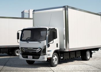 Isuzu Mulai Produksi Truk Listrik NRR-EV, Pengiriman Mulai September 2024