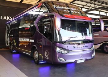 PO Khatulistiwa Trans Tambah Sleeper Bus Baru dari Karoseri Laksana