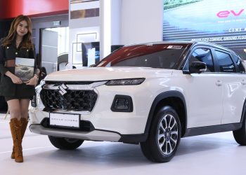 Suzuki Gencarkan Penggunaan Kendaraan Ramah Lingkungan di GIIAS Surabaya 2024