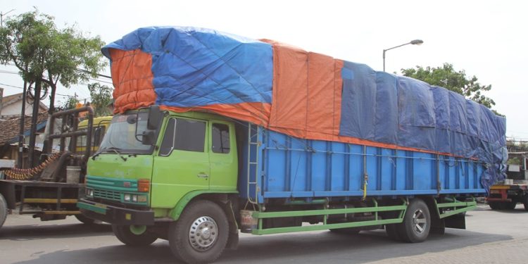 Kemenhub Lakukan Razia Truk ODOL Mulai 19 Agustus 2024