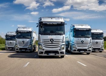 5 Perusahaan Raksasa Ini Mulai Uji Truk Hidrogen Mercedes-Benz GenH2 Fuel Cell